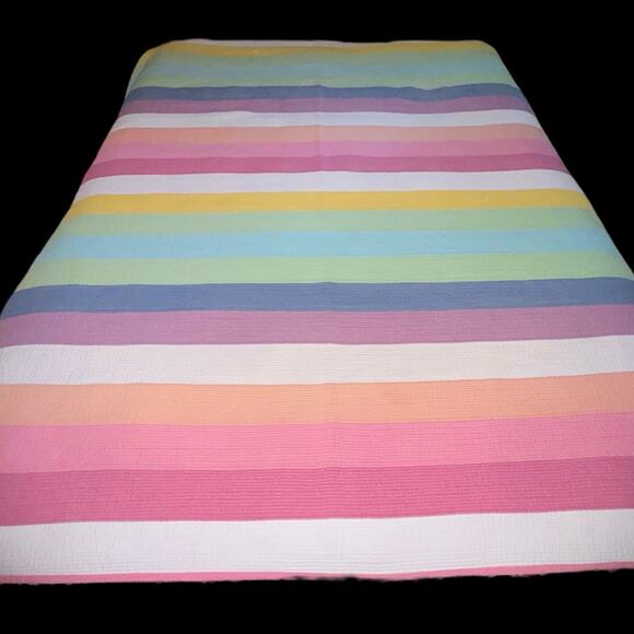 Pottery Barn Teen Henley Stripe Pastel Rainbow Quilt Blanket Full Queen - Picture 1 of 7